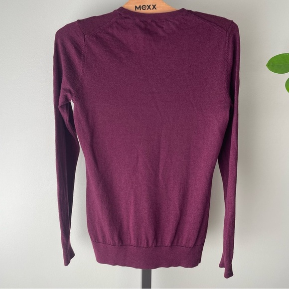 Lord & Taylor Extra Fine Merino Wool Crewneck Knit Sweater Maroon Purple Size XS - Picture 2 of 6